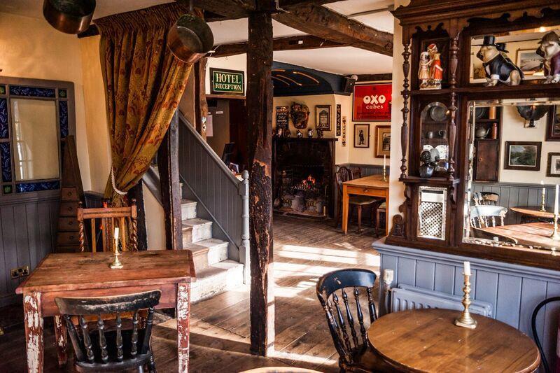 Black Swan Hotel Devizes Esterno foto