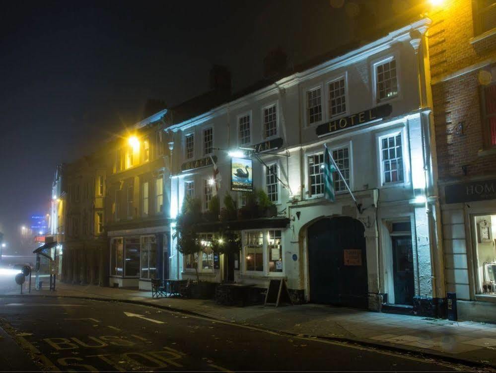 Black Swan Hotel Devizes Esterno foto