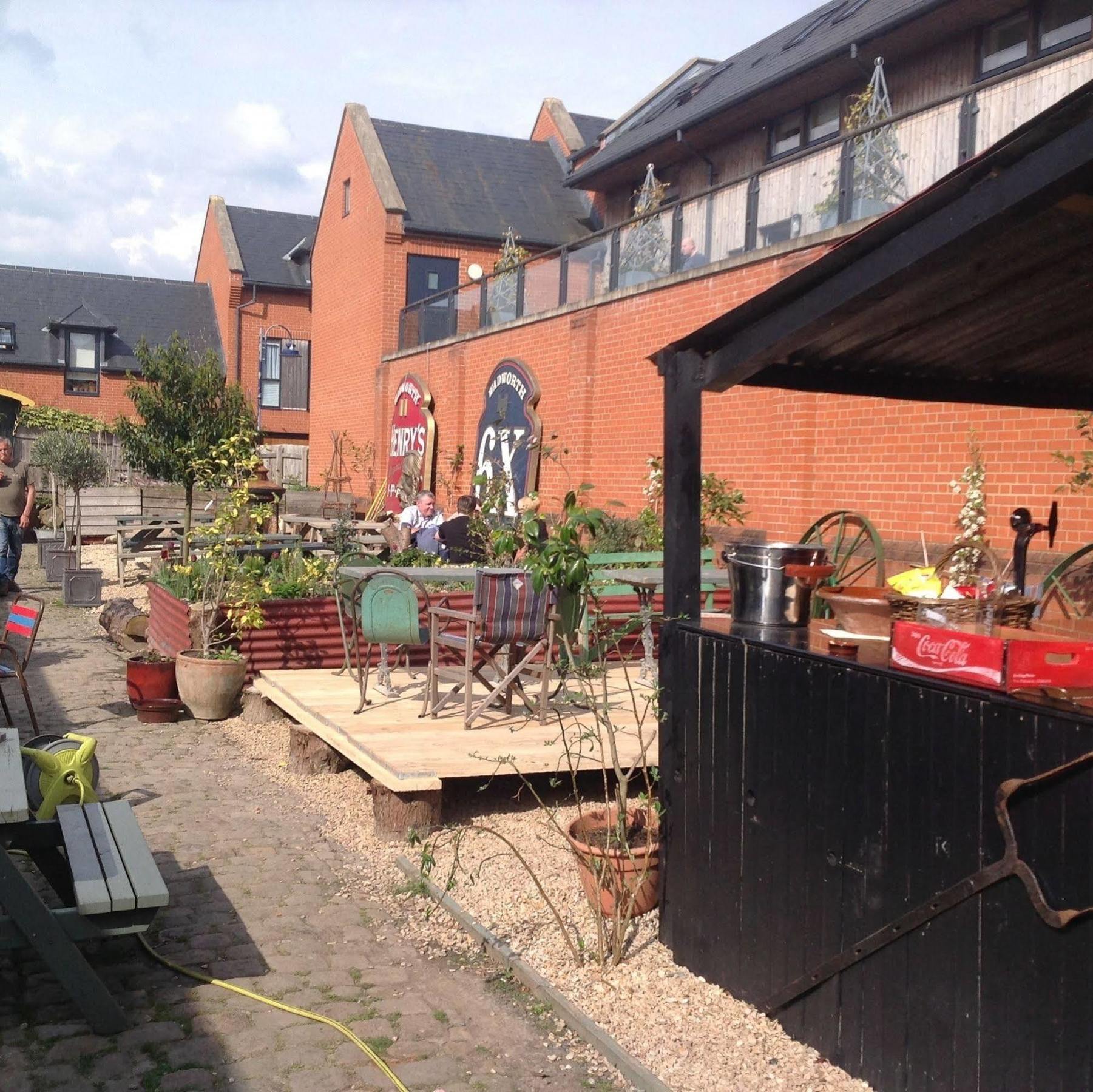 Black Swan Hotel Devizes Esterno foto